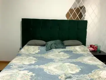 Live Sex with sexyycouple22 - Chaturbate