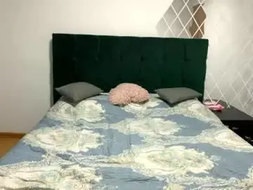 Watch Live Sex Cams with sexyycouple22 - Chaturbate