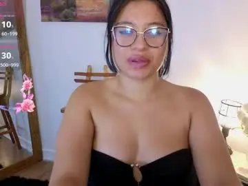 Sex Cam with scarlet__15 - Chaturbate