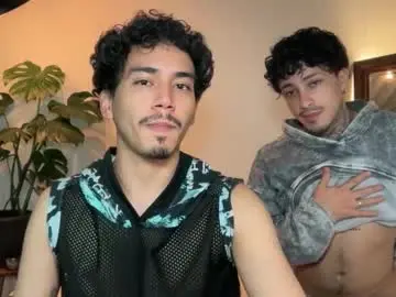 Adult Webcam with noah_and_steven - Chaturbate