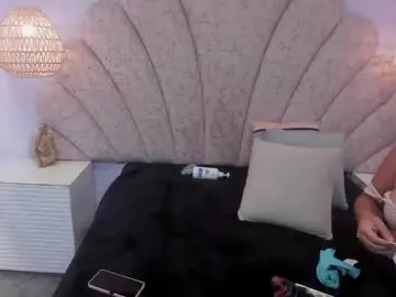 Sex Chat with zoe_blosson - Chaturbate