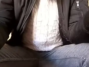 Live Porn with marocreda33 - Chaturbate