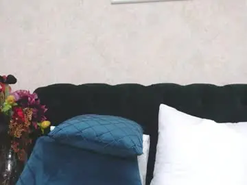 Sex Cam with mystiquerosee - Chaturbate