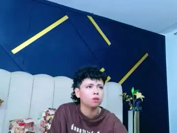 Watch Live Sex Cams with nikievanz - Chaturbate