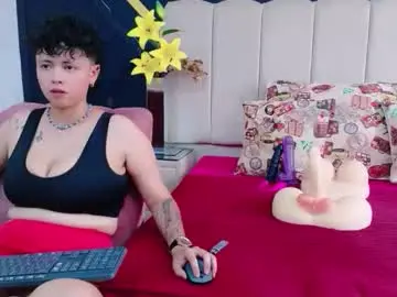 Nude Webcam with nikievanz - Chaturbate