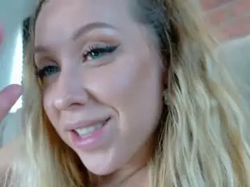 Live Sex Cam with _mari_ - Chaturbate