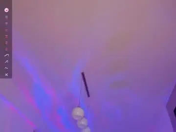 Private Sex Chat with kylieety - Chaturbate