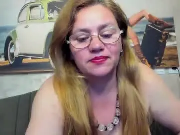 Best live sex cam show with milflyssa - Chaturbate
