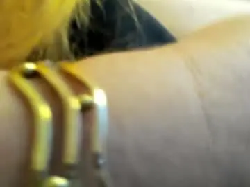 Live Sex Cam with milflyssa - Chaturbate