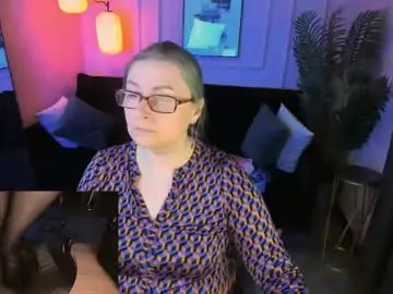 Nude Webcam with alexandra_kind - Chaturbate