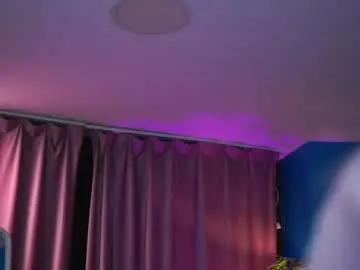 Live Sex with elyssawetxx - Chaturbate