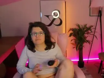 Nude Webcam with ariell_mini - Chaturbate