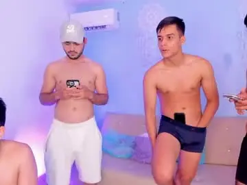 Nude Webcam with space_boys18 - Chaturbate