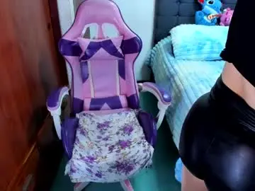 Live Sex Cam with saphiraowen - Chaturbate