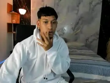 Sex Cam with slim_master12 - Chaturbate