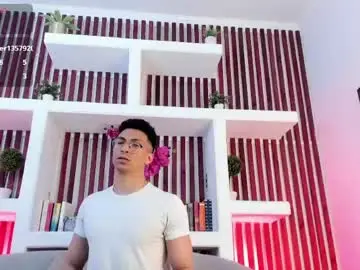 Best live sex cam show with apolo_crus - Chaturbate
