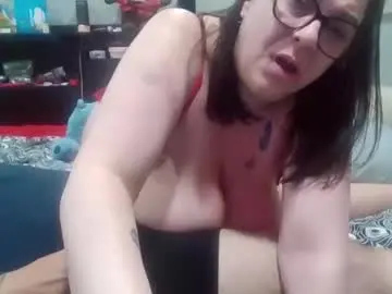 Live Sex Cam with juiceepawwg420 - Chaturbate