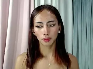 Live Porn with lexie_loveee - Chaturbate