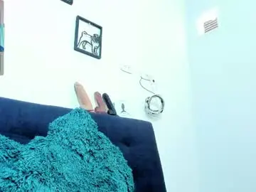Sex Chat with mellanie33 - Chaturbate