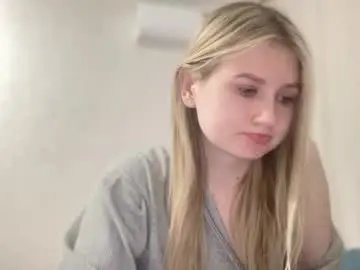 Best Webcam with kyttilovelly - Chaturbate