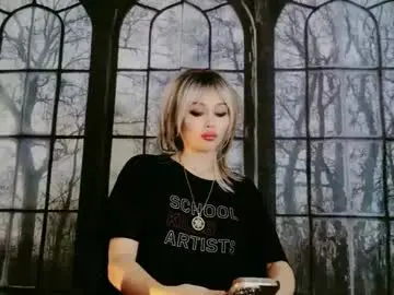 Adult Video Chat with icefoxshadow - Chaturbate