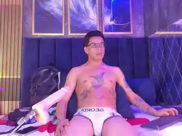 Free Porn Cam with andrew_haalls - Chaturbate