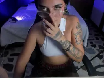 Nude Webcam with kendallmeyers - Chaturbate