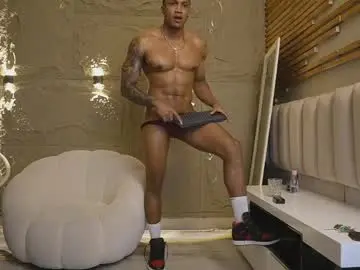 Private Sex Chat with logan_varela - Chaturbate