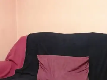 Watch Live Sex Cams with bigpussylipskiss - Chaturbate