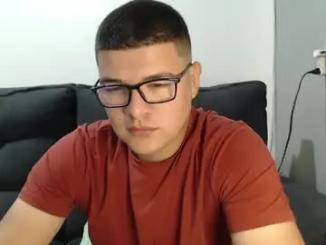 Nude Webcam with david_smit_ - Chaturbate
