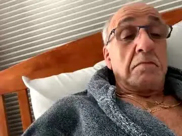 Free Live Porn with daddyweis - Chaturbate