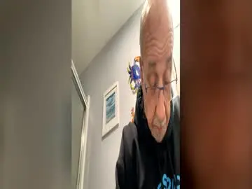 Live Porn with daddyweis - Chaturbate