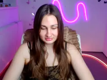 Live Sex Cam with lora_kisses - Chaturbate