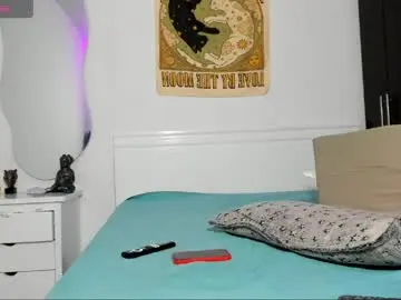 Live Sex Cam with tyler_axel - Chaturbate