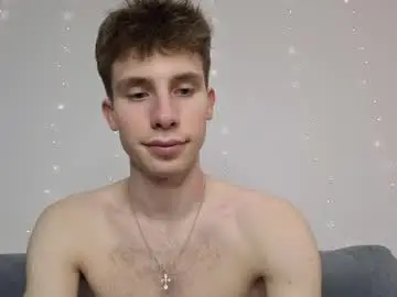 Live Sex with cute_brian - Chaturbate