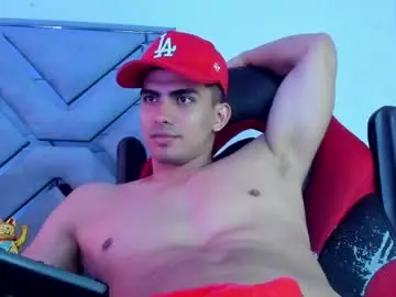 Live Sex with danterouxx - Chaturbate