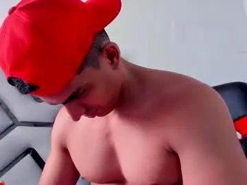 Sex Cam with danterouxx - Chaturbate