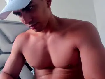 Sex Cam with danterouxx - Chaturbate