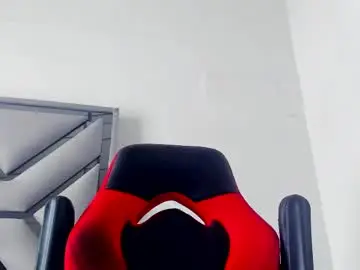 Live Sex Cam with danterouxx - Chaturbate