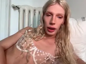 Live Sex with hung_angel_xxl - Chaturbate
