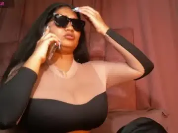 Free Porn Cam with miasandoval_22 - Chaturbate