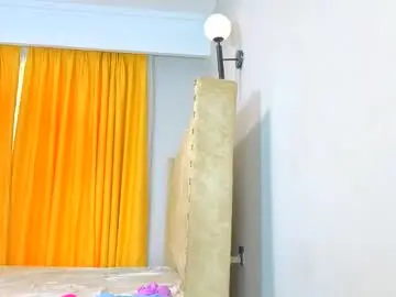 Nude Webcam with _littlevenus - Chaturbate