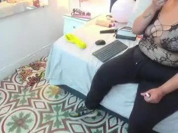 Live Sex Cam with angyrios - Chaturbate