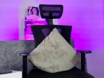 Sex Chat with meganwolf1_ - Chaturbate