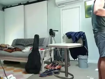 Live Sex with daddycache - Chaturbate
