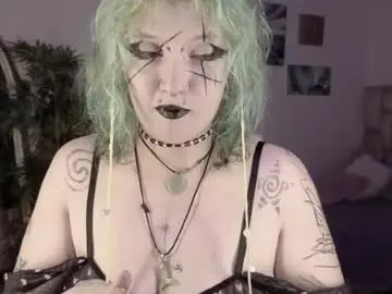 Live Porn with eloisee_ - Chaturbate
