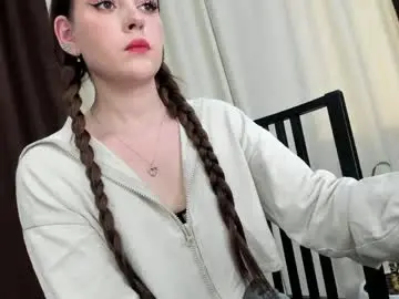 Free Live Porn with torinova - Chaturbate