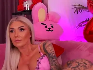Sex Cam with therealfallingangel - Chaturbate