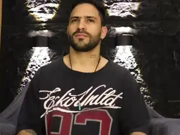Adult Webcams with leo_diaz01 - Chaturbate
