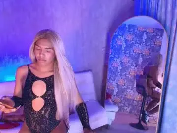 Nude Webcam with chloe_bronze - Chaturbate